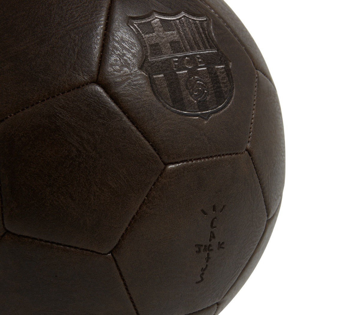 CJ X FCB RETRO FOOTBALL