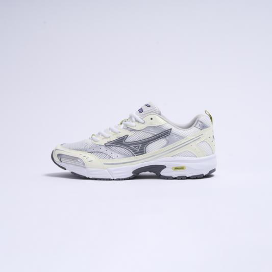 Mizuno MXR ''snow white/quiet shade/sylvan''
